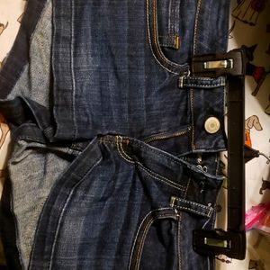 American eagle size 6 shorts